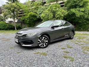 รถบ้าน รถมือสอง Honda Civic 1.8 i-VTEC รุ่น E เกียร์ Auto ปี 2016 โดย หญิงรถบ้าน รถมือสองขอนแก่น ราคาถูก ผ่อนสบาย